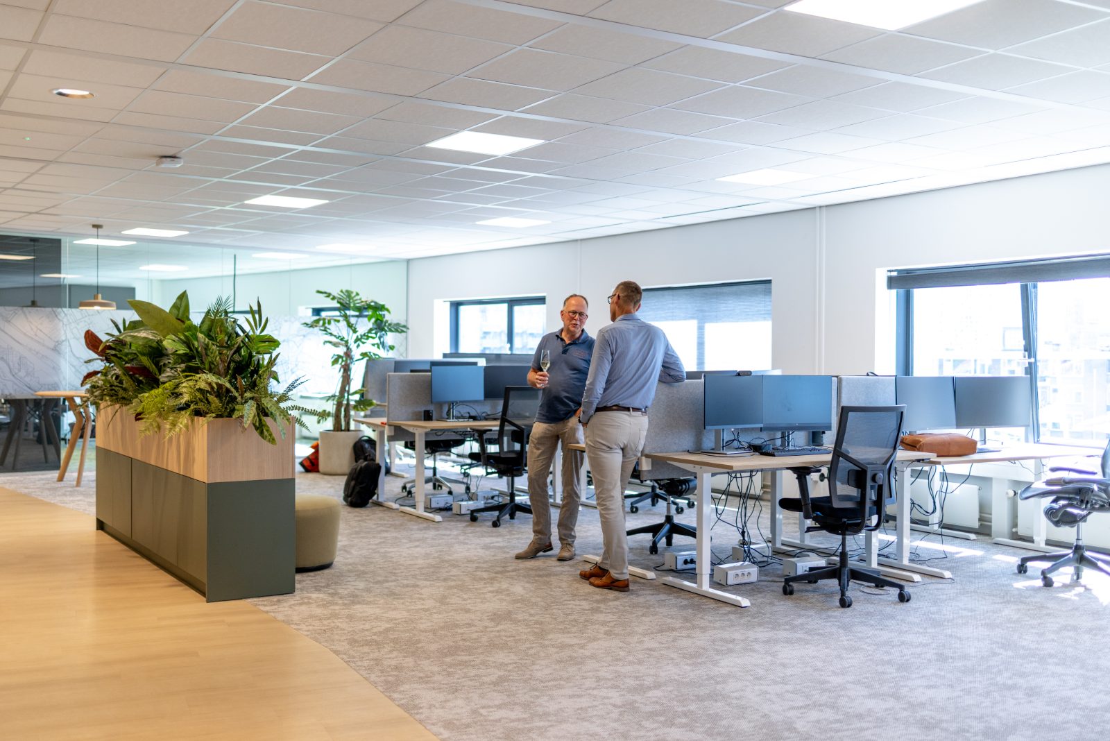Leidt flexwerken tot minder (sociale) contacten op de werkvloer?